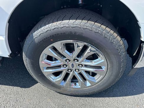 New 2025 Ford F150 Lariat w/ Equipment Group 502A High image 31