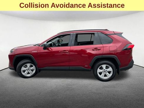 Used 2020 Toyota RAV4 LE w/ All Weather Liner Package AWD/4WD image 6