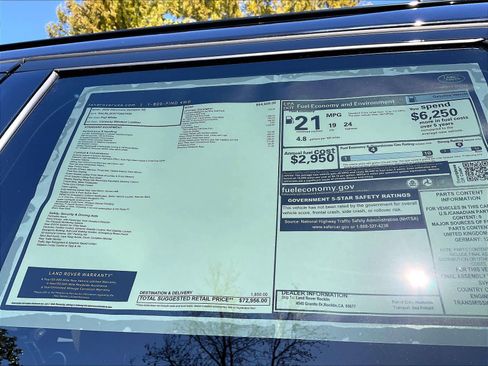 New 2026 Land Rover Discovery Dynamic SE image 37