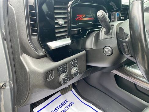 Used 2023 Chevrolet Silverado 1500 LTZ AWD/4WD image 15
