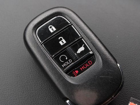 Used 2024 Honda HR-V Sport image 15