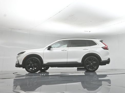 Used 2025 Honda CR-V Sport Touring image 7