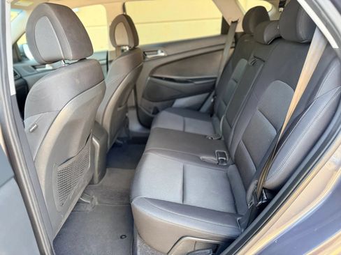 Used 2018 Hyundai Tucson SE AWD/4WD image 17