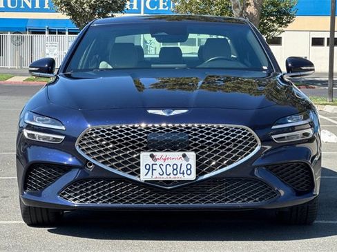 Used 2023 Genesis G70 2.0T image 9