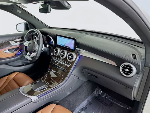 Certified 2022 Mercedes-Benz GLC 43 AMG 4MATIC image 29