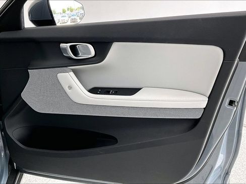 Used 2024 Polestar Polestar 2 RWD image 20