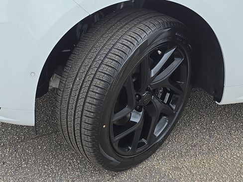 New 2026 Land Rover Range Rover Sport Dynamic SE image 33