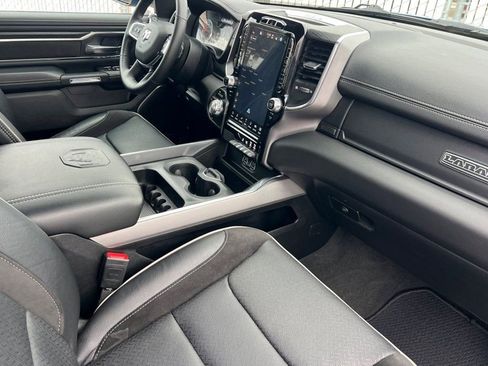 Used 2024 RAM 1500 Laramie image 12