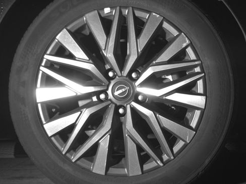 Used 2025 Nissan Altima 2.5 SV image 13