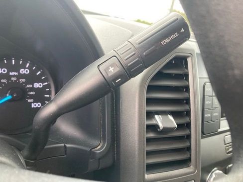 Used 2019 Ford F550 4x4 Regular Cab Super Duty image 21