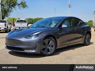 Used 2022 Tesla Model 3 video 1