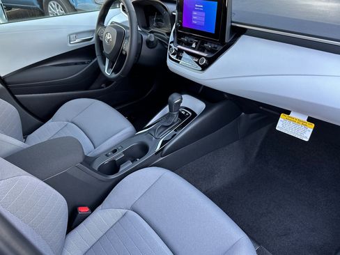 New 2026 Toyota Corolla SE image 17