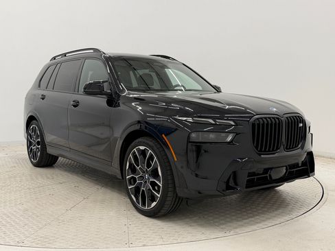 Certified 2024 BMW X7 M60i w/ Executive Package AWD/4WD image 7