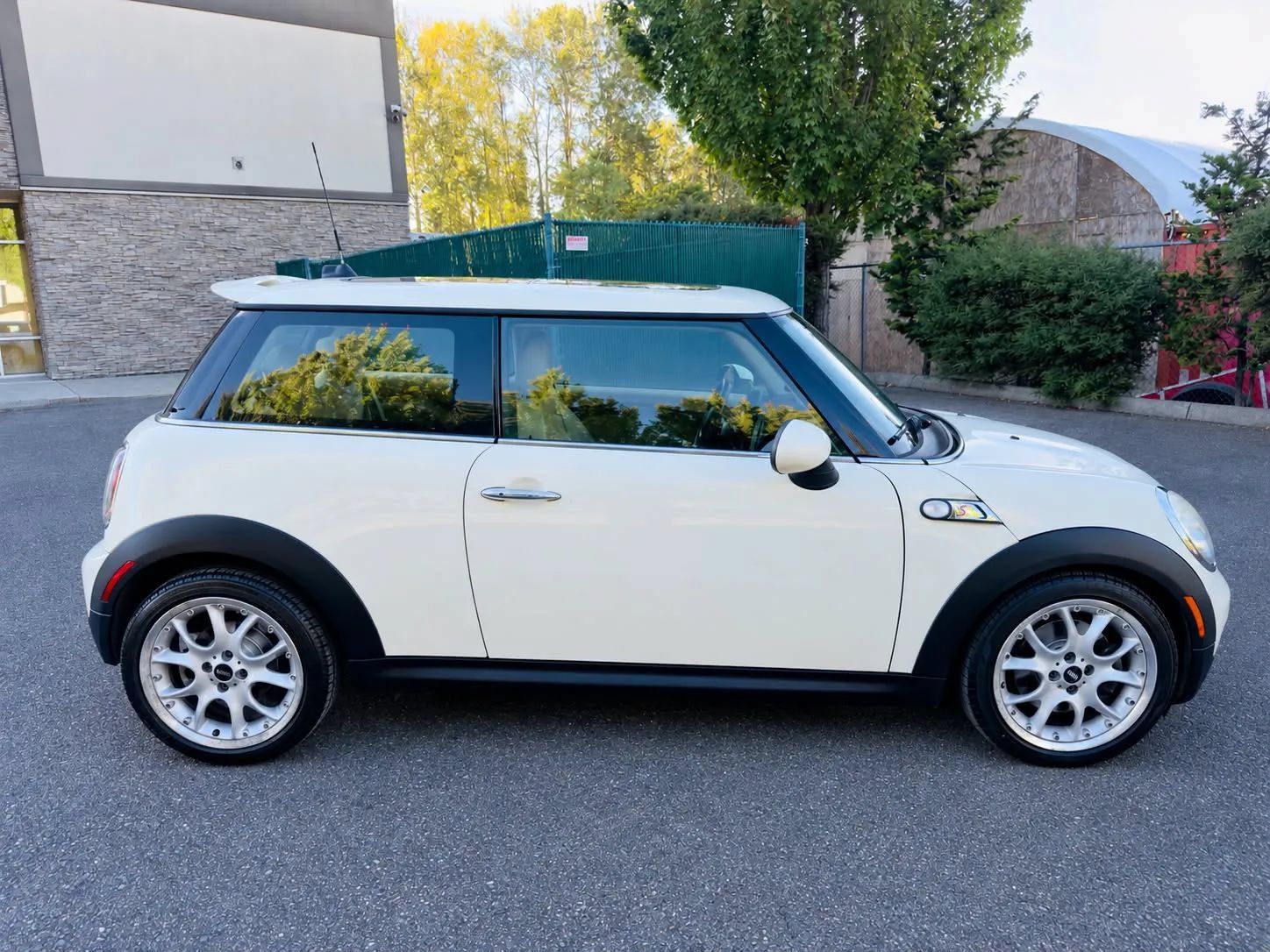 Used 2007 MINI Cooper S FWD image 6
