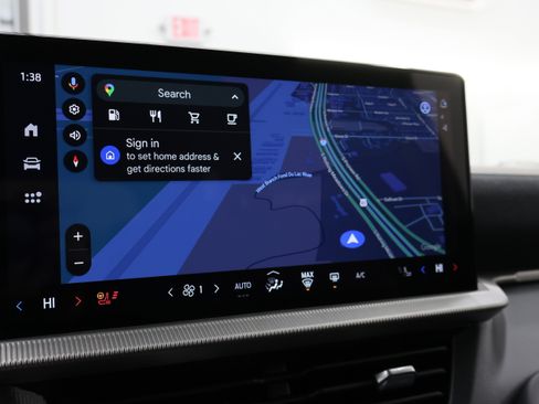 Used 2025 Ford Explorer ST-Line image 12