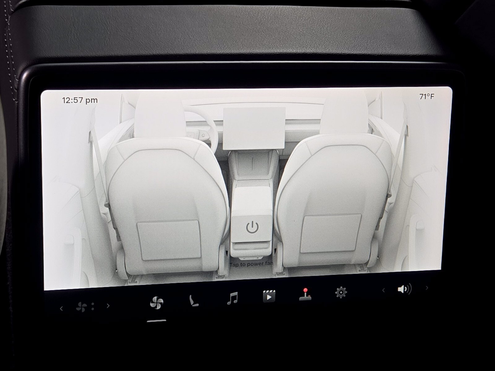 Used 2026 Tesla Model Y Long Range RWD image 16