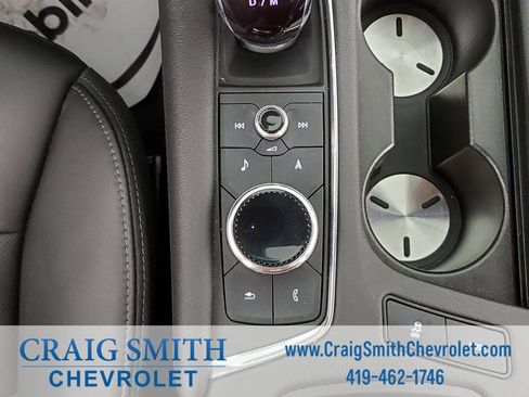 Used 2023 Cadillac XT6 Premium Luxury image 39