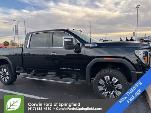 Used 2024 GMC Sierra 2500 Denali w/ Technology Package image 4