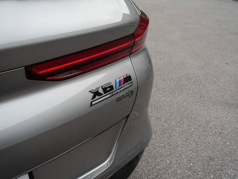 Used 2022 BMW X6 M w/ Competition Package image 19