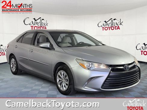 Used 2015 Toyota Camry LE FWD image 1