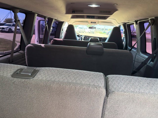 Used 2016 Chevrolet Express 2500 LT w/ LT Preferred Equipment Group RWD image 20