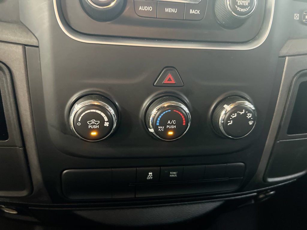 Used 2014 RAM 1500 Express RWD image 15