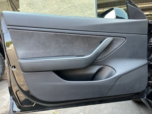 Used 2019 Tesla Model 3 Standard Range Plus RWD image 9