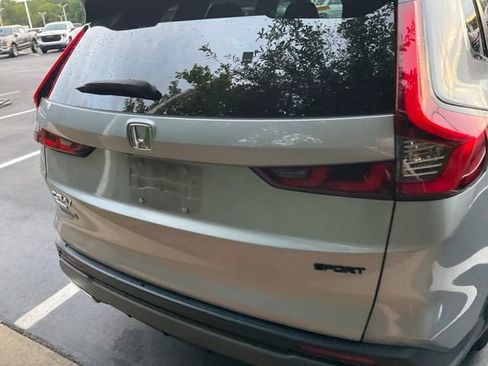 Used 2023 Honda CR-V Sport image 9