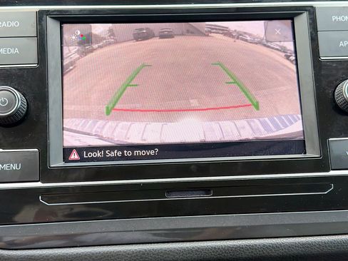Certified 2024 Volkswagen Tiguan S AWD/4WD image 30