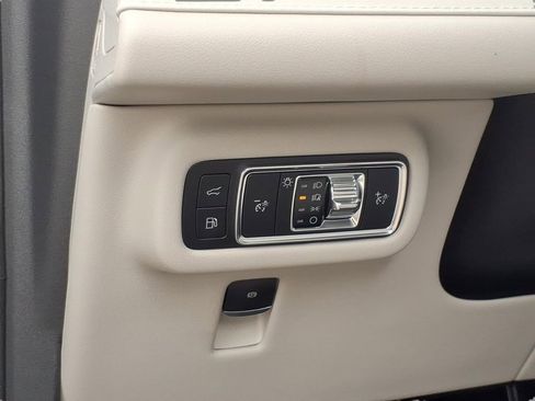 New 2026 Lincoln Nautilus Premier AWD/4WD image 19