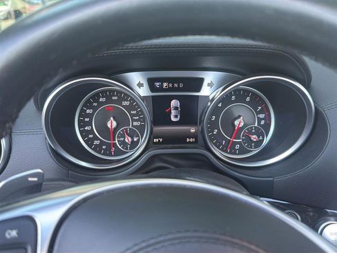 Used 2020 Mercedes-Benz SL 450 image 2
