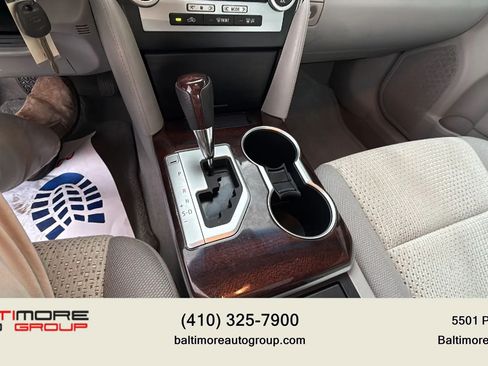 Used 2014 Toyota Camry XLE FWD image 34