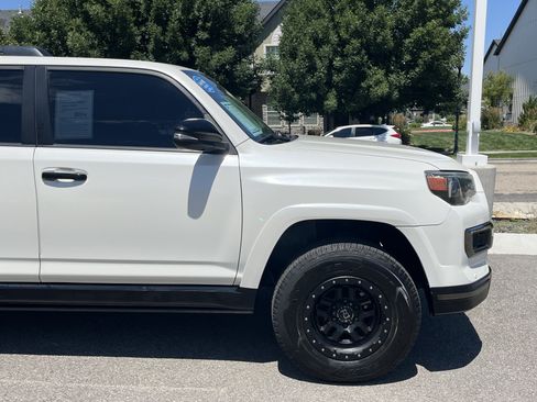 Used 2020 Toyota 4Runner Nightshade AWD/4WD image 8