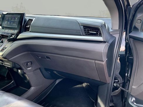 Used 2019 Honda Odyssey EX-L image 17