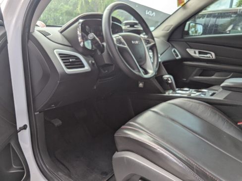 Used 2015 GMC Terrain SLT FWD image 11