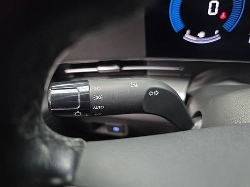 Used 2025 Hyundai Kona SEL AWD/4WD image 27