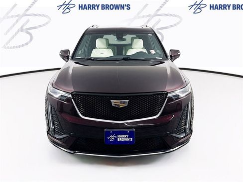 Used 2020 Cadillac XT6 Sport image 30