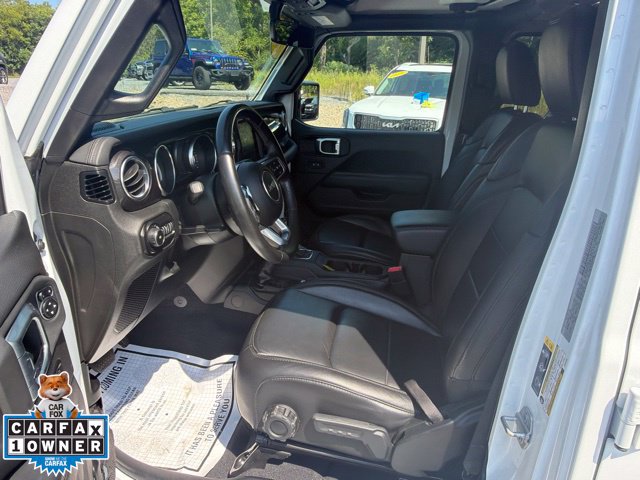 Used 2020 Jeep Wrangler Unlimited Sahara AWD/4WD image 35