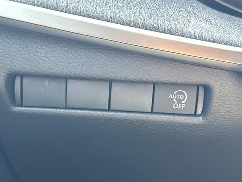 New 2026 Nissan Kicks SV w/ Cold Weather Package FWD image 26