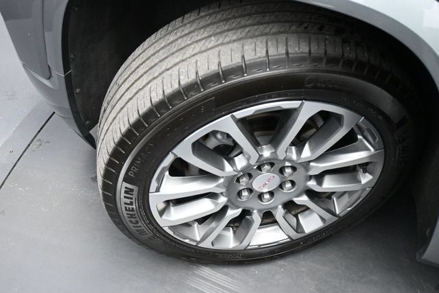 Used 2023 GMC Acadia Denali w/ Denali Ultimate Package AWD/4WD image 27