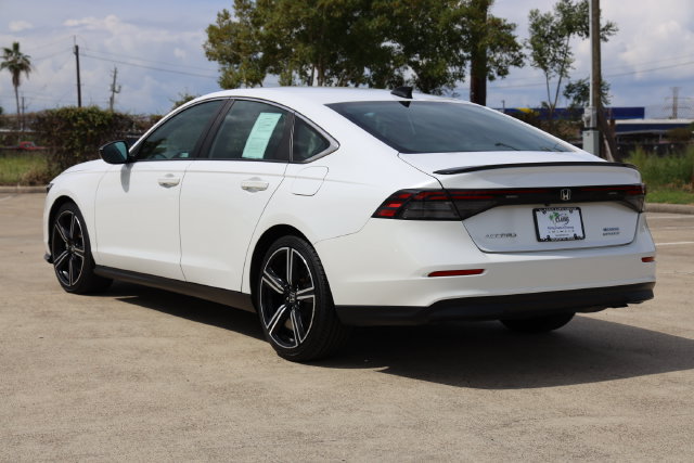 Used 2023 Honda Accord Sport image 5