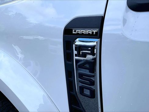Used 2024 Ford F450 Lariat w/ Lariat Ultimate Package image 10