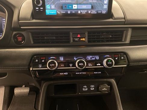 Certified 2023 Honda Pilot Elite image 13