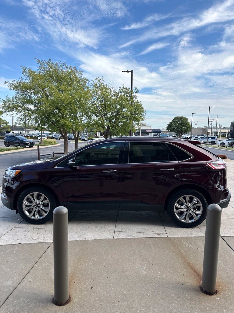 Used 2023 Ford Edge Titanium AWD/4WD image 8