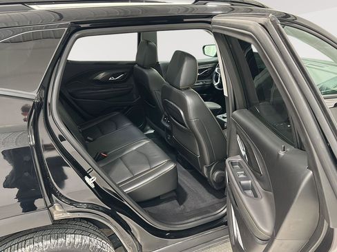 Used 2021 GMC Terrain SLT w/ Infotainment Package II image 27