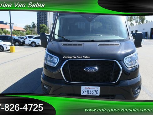 Used 2023 Ford Transit 350 XLT image 9