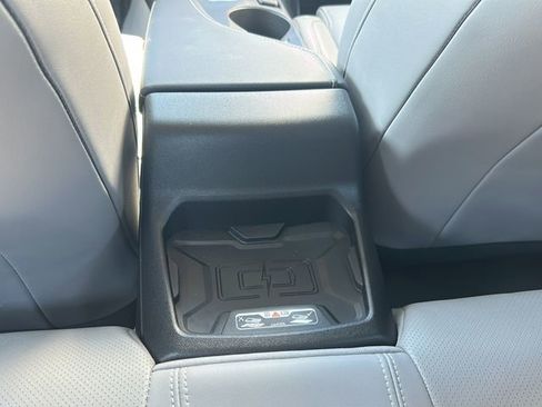 Used 2023 Chevrolet Camaro SS image 31