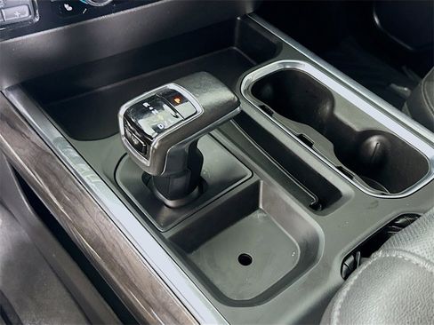 Used 2022 Chevrolet Silverado 1500 LTZ image 23