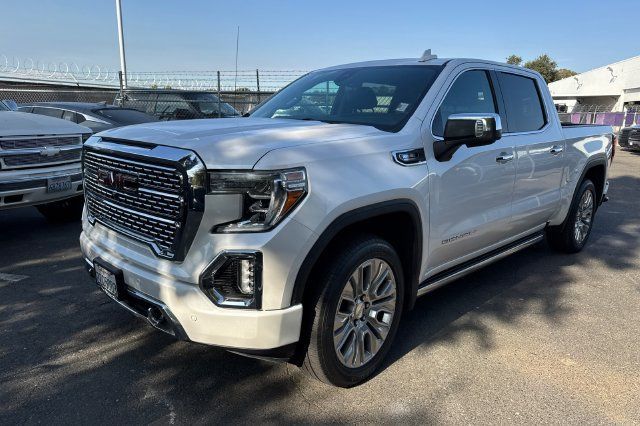 Used 2021 GMC Sierra 1500 Denali w/ Denali Ultimate Package AWD/4WD image 8