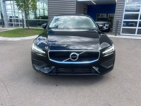 Used 2020 Volvo S60 T5 Momentum w/ Protection Package Premier FWD image 2